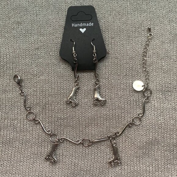 ✨ Handmade Roller Skate Bracelet & Earring Set ✨ - Picture 2 of 13